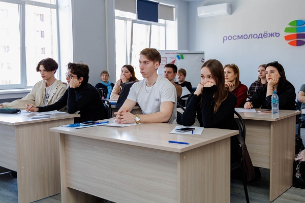 В СГУГиТ прошла просветительская беседа «Беременность и учеба: стратегии успеха»