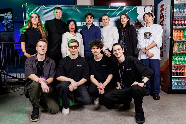 «Спортивная студенческая ночь»: интерактив, спорт и каток под звездами 