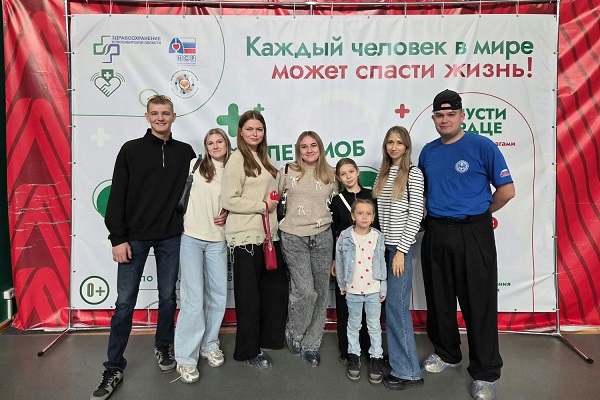 Спасатели СГУГиТ на мероприятии «Запусти сердце» в «Локомотив-Арене»