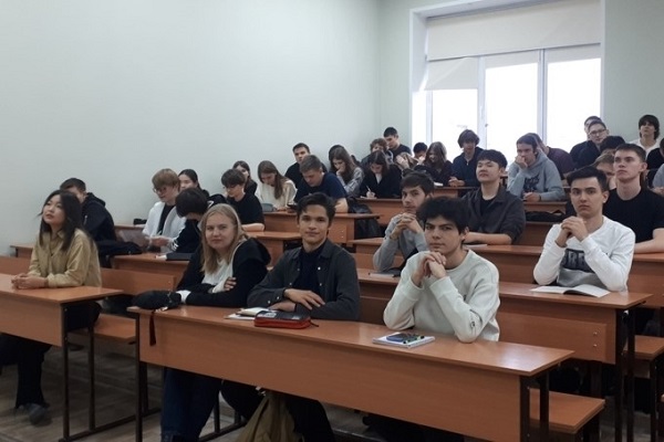 В СГУГиТ прошла лекция о фальсификации истории Великой Отечественной войны