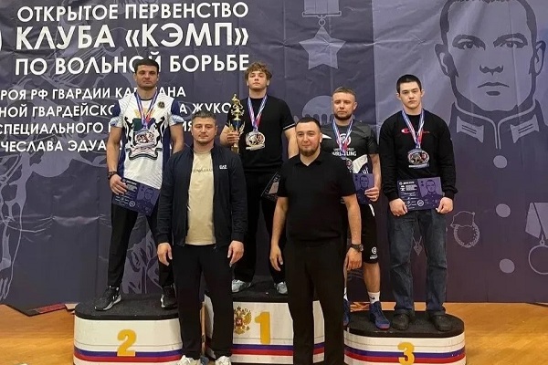 Студент СГУГиТ одержал победу на боксерском турнире памяти Героя России Вячеслава Кевиша