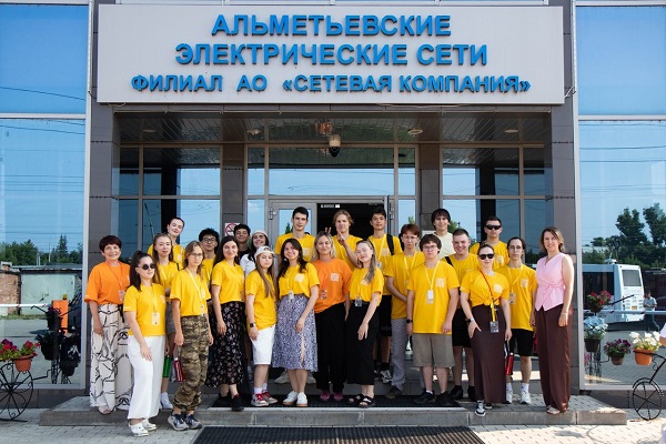 Студенты-экологи вернулись с международного фестиваля «Яшел Адым – Зеленый Шаг» в Альметьевске