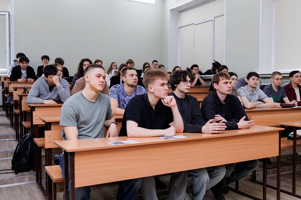 В СГУГиТ продолжаются встречи посвященные службе в беспилотных войсках