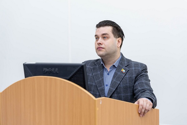 В СГУГиТ прошла лекция о героях Великой Отечественной войны