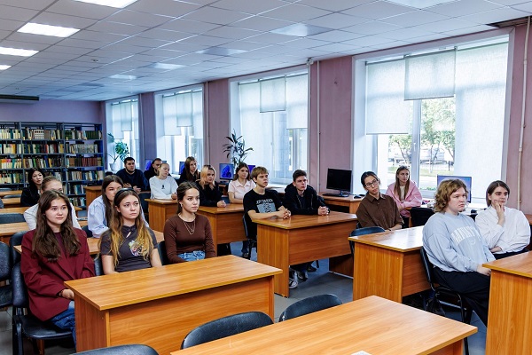 В СГУГиТ прошла выставка-лекция, посвященная Дню солидарности в борьбе с терроризмом