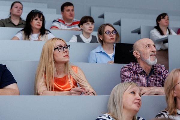 В СГУГиТ прошел семинар по профилактике экстремизма на национальной и религиозной почве