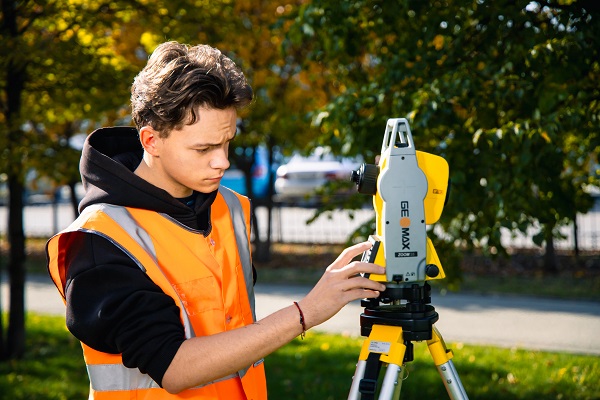 XV Студенческая олимпиада по геодезии пройдет в СГУГиТ